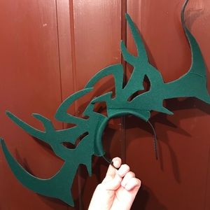 Hela costume headpiece